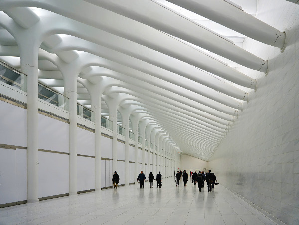 Obr. 22. Západní koridor mezi komplexem WFC a podzemím nového WTC budovaný v letech 2006 až 2013
