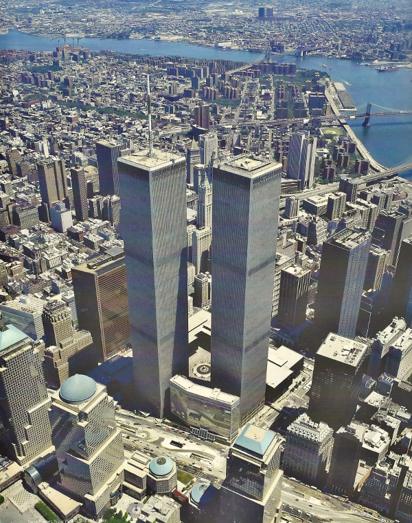Obr. 3. Komplex původního WTC, specifické ?město ve městě? dominující svému okolí, zdroj: CTBUH