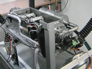 Lineární spalovací motor s elektrickým přenosem výkonu je zatím jen v počátku vývoje 