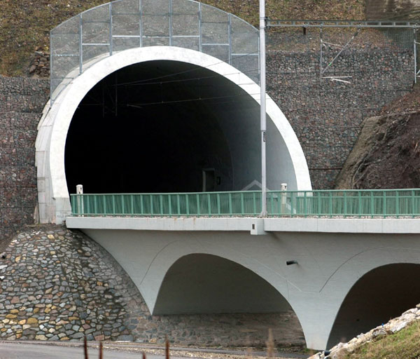 Tunel Malá Huba - portál vjezdu