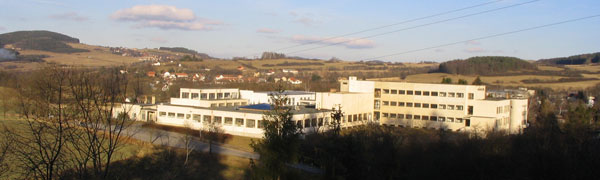 Obr. 5. Areál VOŠ a SPŠ Volyně před obnovou (prosinec 2008)
