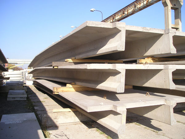 Sedlové střešní panely konstrukční soustavy BASHALLEN
