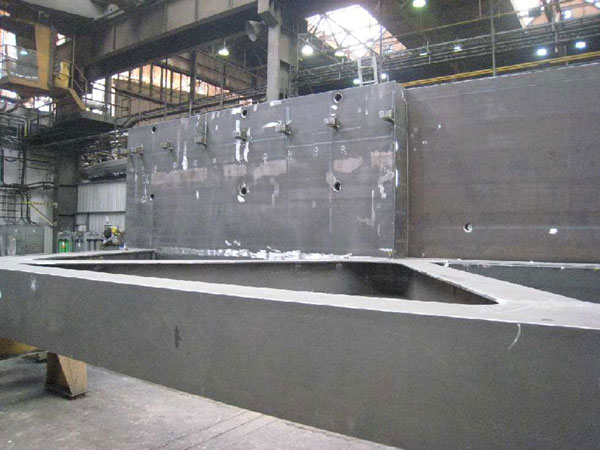 Obr. 12. Výroba ocelové konstrukce