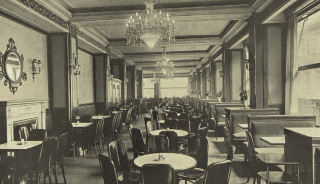 Obr. 13 Palác pojišťovny (Dětský dům), kavárna, 1929 (zdroj: dobové fotostudio Neckář, volné dílo)