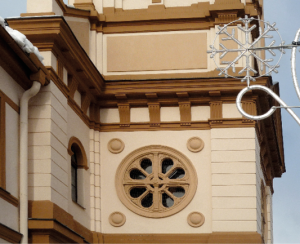 Obr. 04 Evangelick kostel v Humpolci, novorenesann v, detail, stavba z roku 1891, navren Josefem Blechou (zdroj: Pohled 111, Wikimeda Commons, 2019, CC BY-SA 4.0)