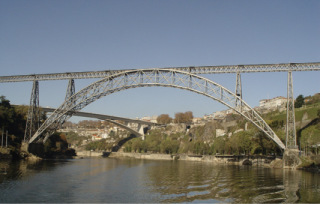 Obr. 05 Most Maria Pia pes eku Douro z let 18761877, Portugalsko (zdroj: Joseolgon, 2007, voln dlo)