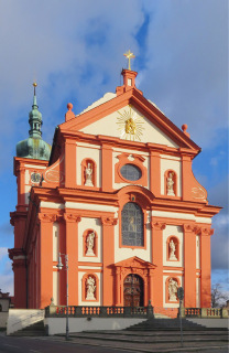 Obr. 2 Barokn stavba poutnho kostela Nanebevzet Panny Marie ve Star Boleslavi, zpadn prel