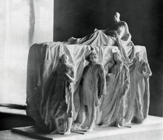 Nvrh pomnku T. G. Masaryka od Vincence Makovskho a Jaroslava Fragnera pro arel Praskho hradu, 2. dl soute, 1937 [1]