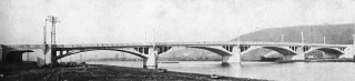 Pvodn most pes Vltavu v Praze na Pelc-Tyrolku (most Barikdnk), 19261928