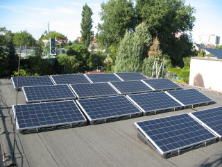Fotovoltaick elektrrny (foto: archiv Jaroslava Hnvkovskho)