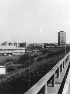 Obr. 02 Pohled na území v pražské Michli – budoucí BB Centrum, 1993