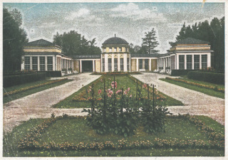 Obr. 03 Pavilon Natliina pramene na pohlednici z roku 1917 (zdroj: [2])