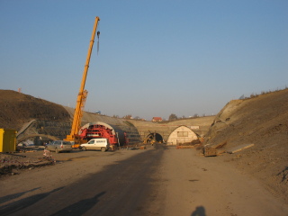 Tunel Klimkovice, 2008, mont bednicho vozu ve stavebn jm