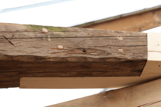 Obr. 1 Pouit celodevnho spoje pi oprav krovu na zmku v Bratronicch