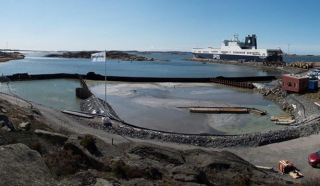Obr. 2 Výstavba nové manipulační plochy v přístavu Nya Arendal ve Švédsku o rozloze 220 000 m2 (převzato z [1])